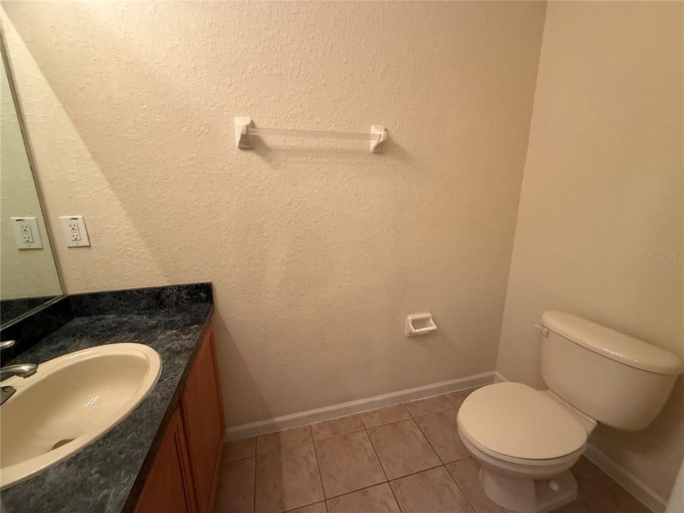 待售: $355,000 (3 贝兹, 2 浴室, 2013 平方英尺)