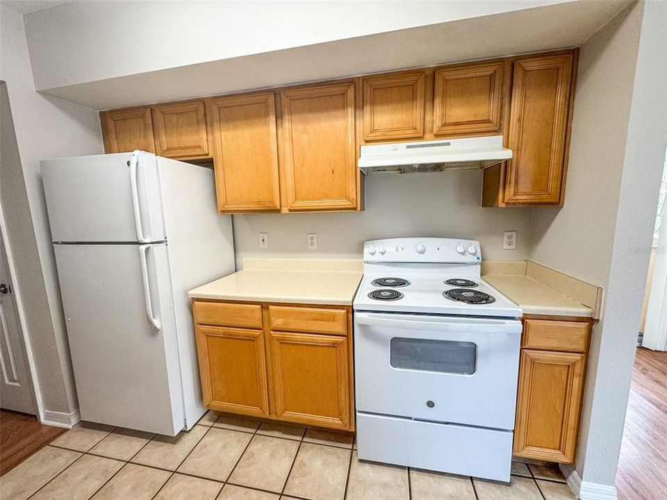 出租: $1,999 (3 贝兹, 2 浴室, 1310 平方英尺)