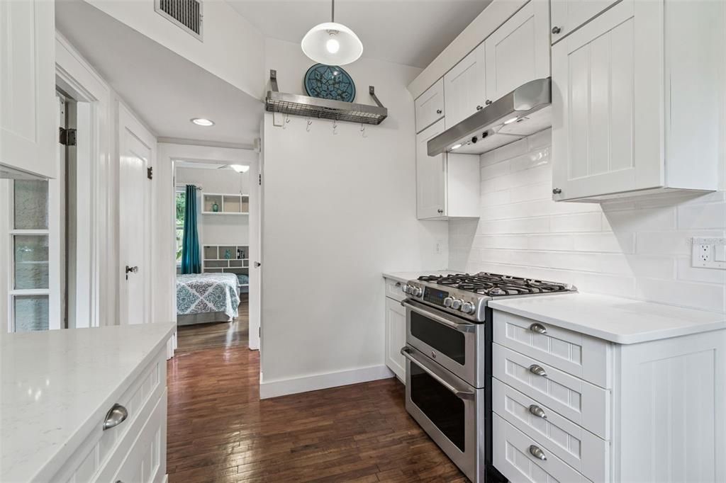 En Venta: $949,300 (5 camas, 3 baños, 3126 Pies cuadrados)