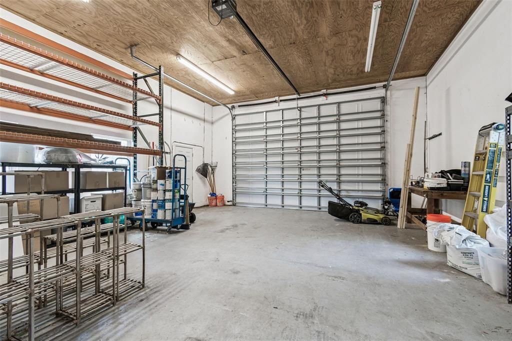 En Venta: $949,300 (5 camas, 3 baños, 3126 Pies cuadrados)