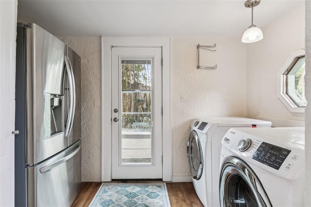 En Venta: $949,300 (5 camas, 3 baños, 3126 Pies cuadrados)