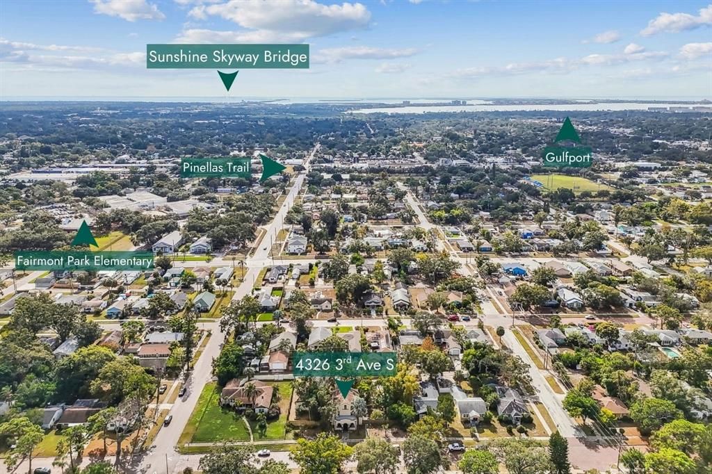 En Venta: $949,300 (5 camas, 3 baños, 3126 Pies cuadrados)