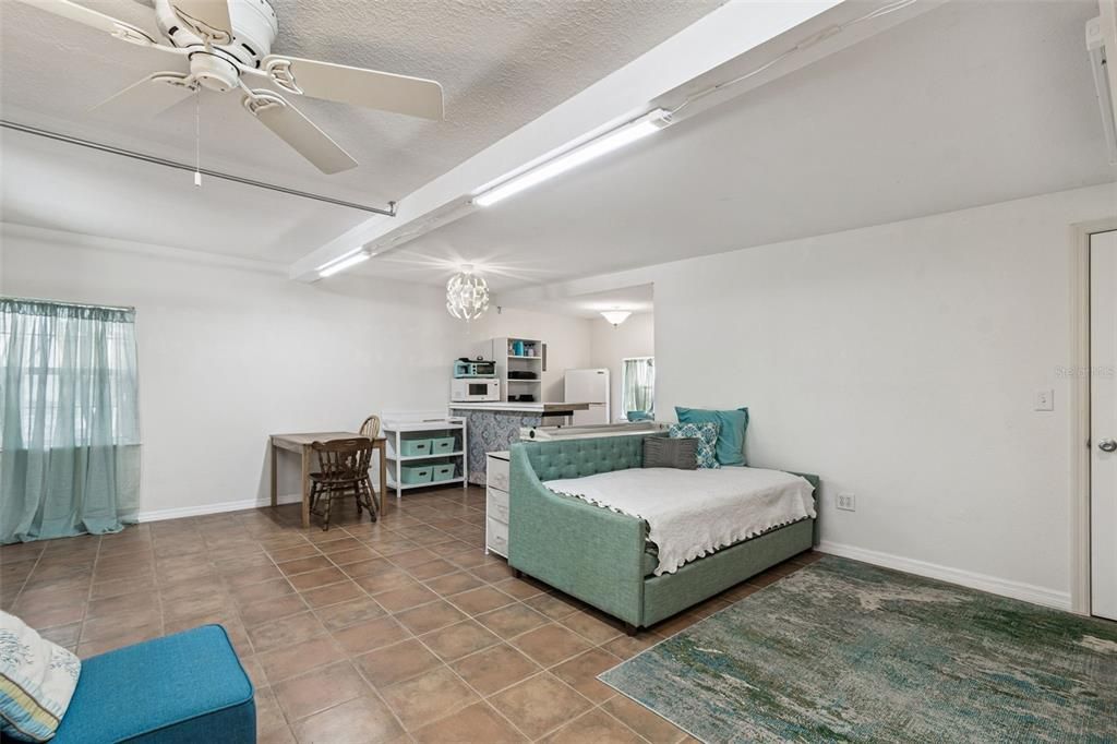 En Venta: $949,300 (5 camas, 3 baños, 3126 Pies cuadrados)