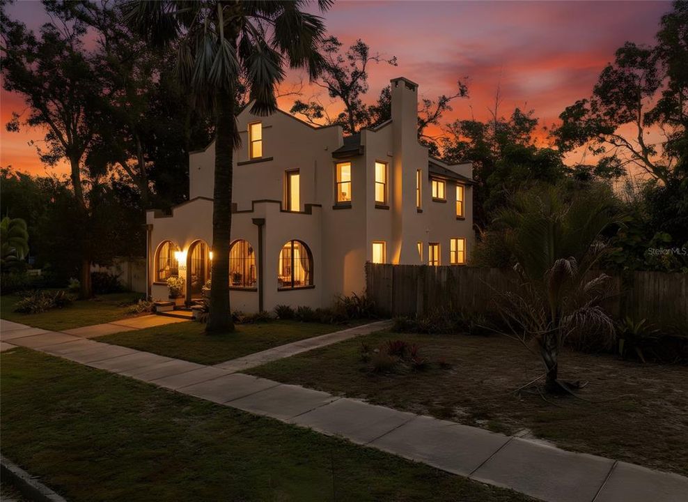 En Venta: $949,300 (5 camas, 3 baños, 3126 Pies cuadrados)