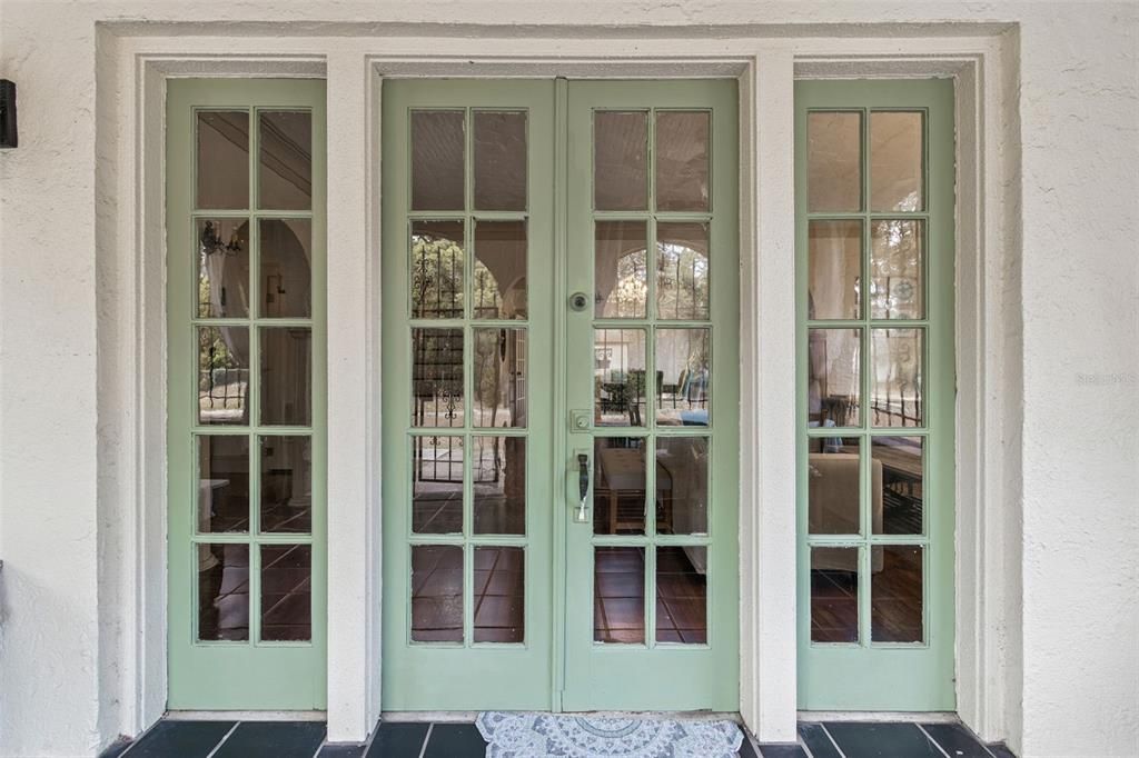 En Venta: $949,300 (5 camas, 3 baños, 3126 Pies cuadrados)