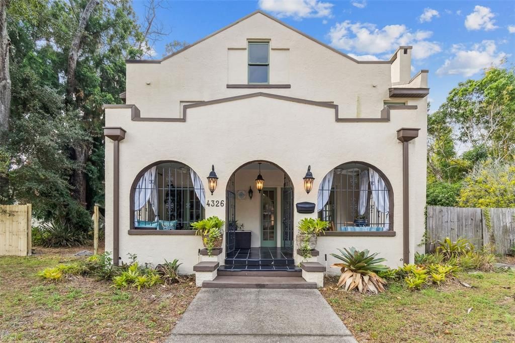 En Venta: $949,300 (5 camas, 3 baños, 3126 Pies cuadrados)