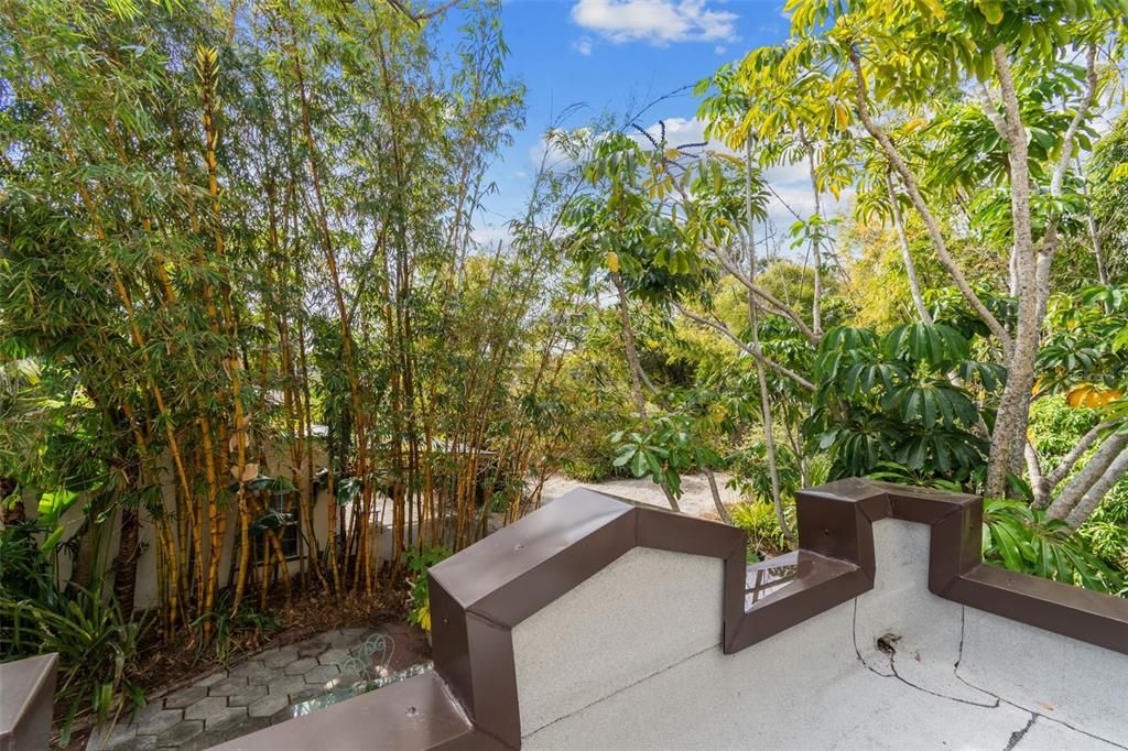 En Venta: $949,300 (5 camas, 3 baños, 3126 Pies cuadrados)