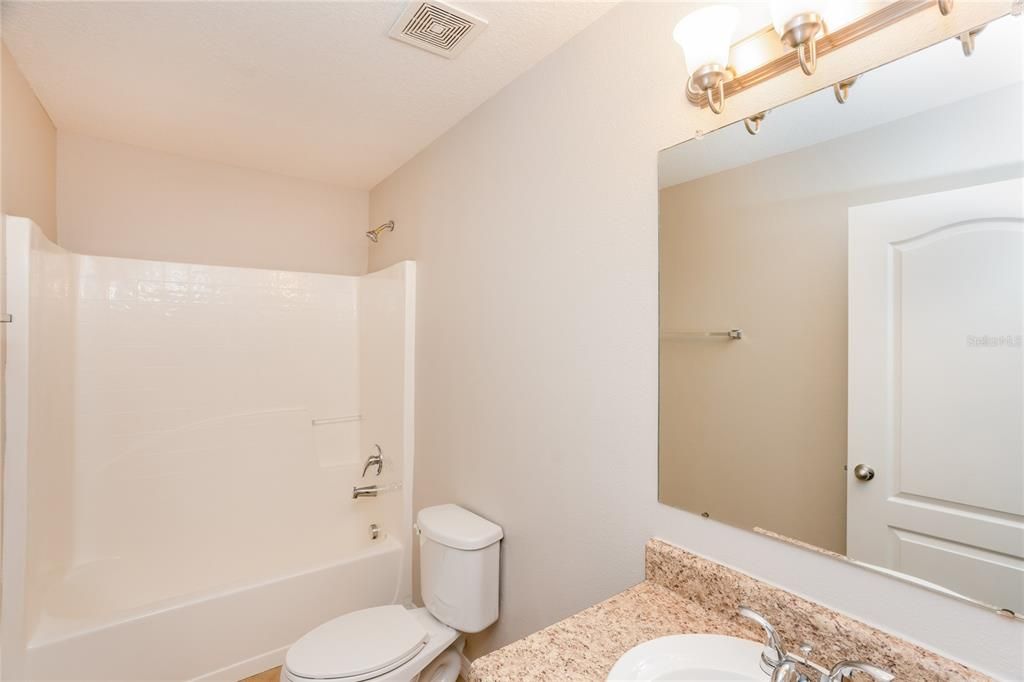 For Sale: $335,000 (4 beds, 2 baths, 1962 Square Feet)