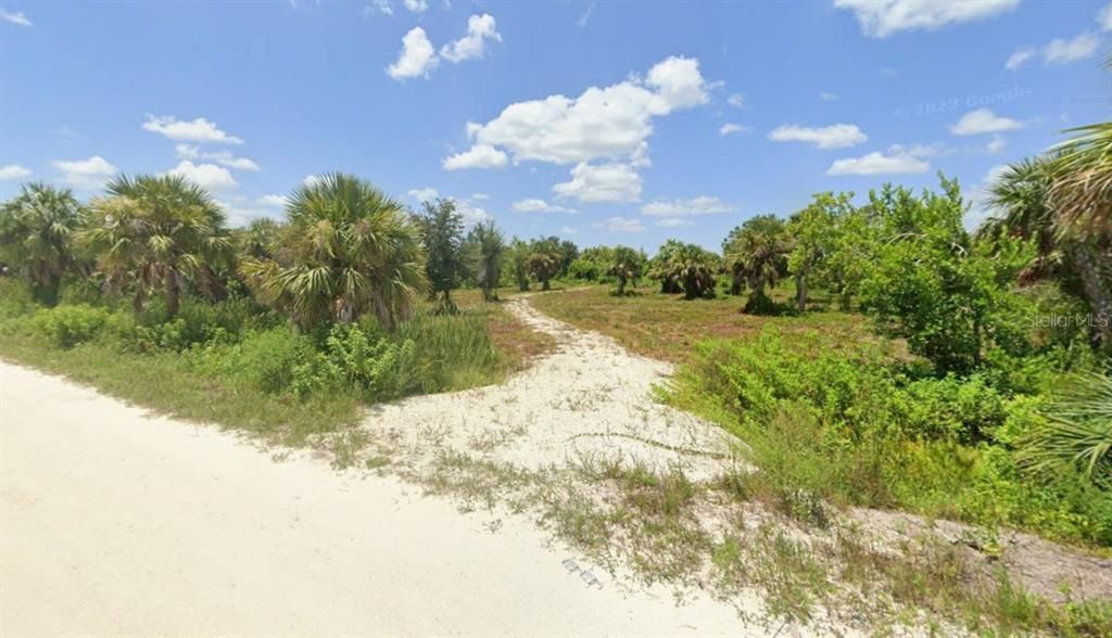 En Venta: $49,900 (1.25 acres)