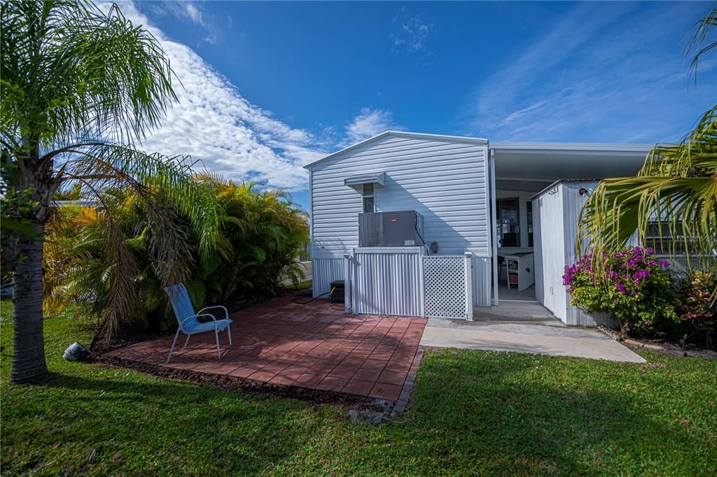 На продажу: $125,000 (2 спален, 2 ванн, 896 Квадратных фут)