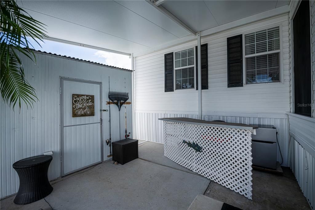 На продажу: $125,000 (2 спален, 2 ванн, 896 Квадратных фут)