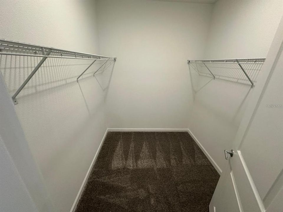 For Sale: $470,000 (3 beds, 2 baths, 1787 Square Feet)