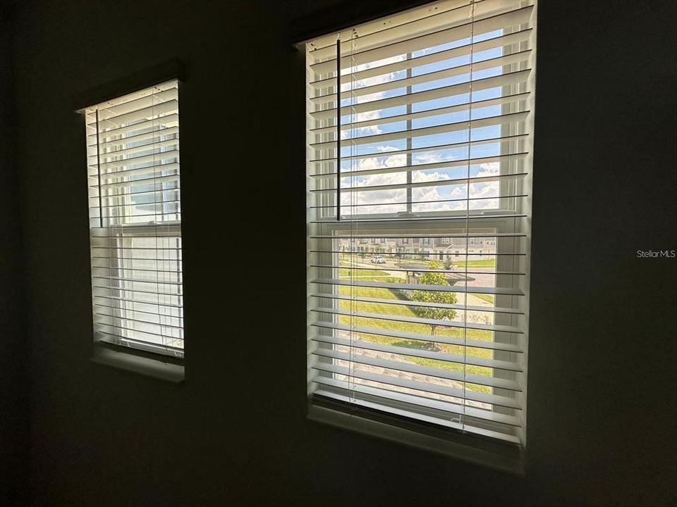 For Sale: $470,000 (3 beds, 2 baths, 1787 Square Feet)