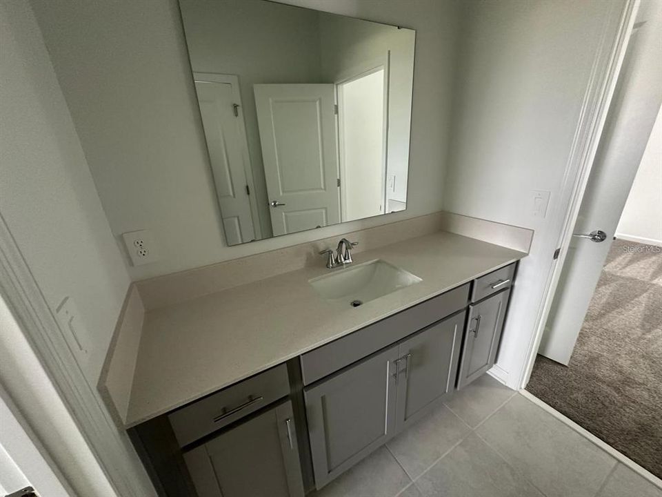 For Sale: $470,000 (3 beds, 2 baths, 1787 Square Feet)