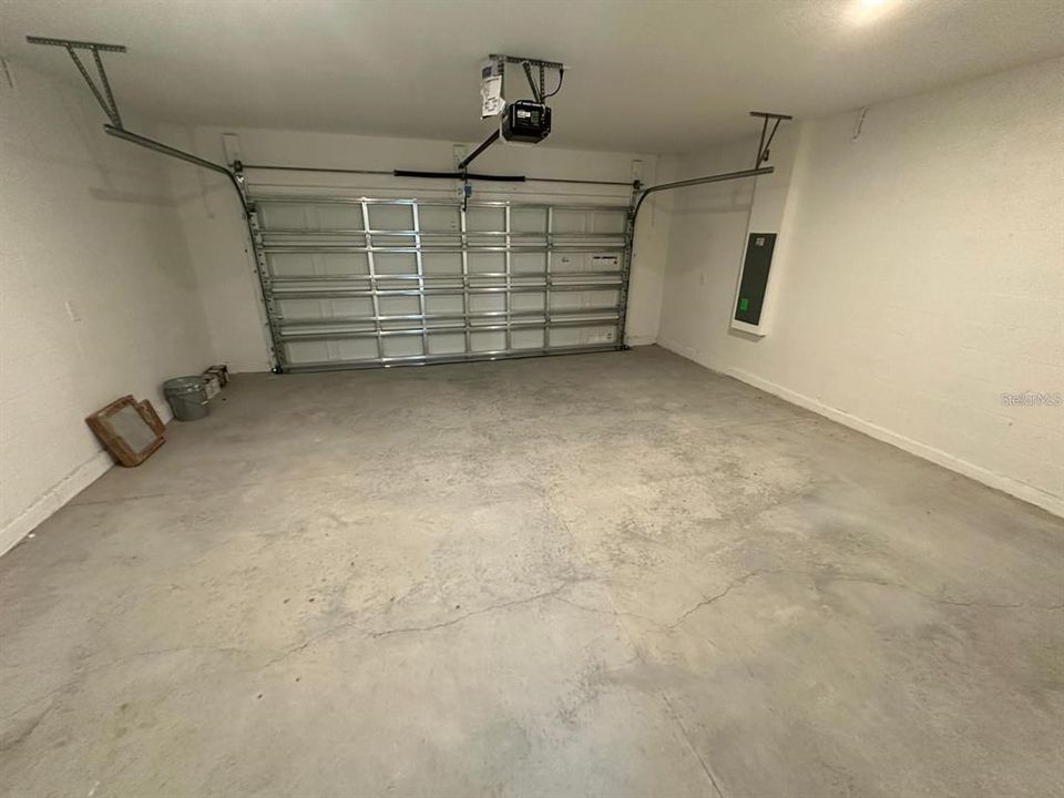 For Sale: $470,000 (3 beds, 2 baths, 1787 Square Feet)