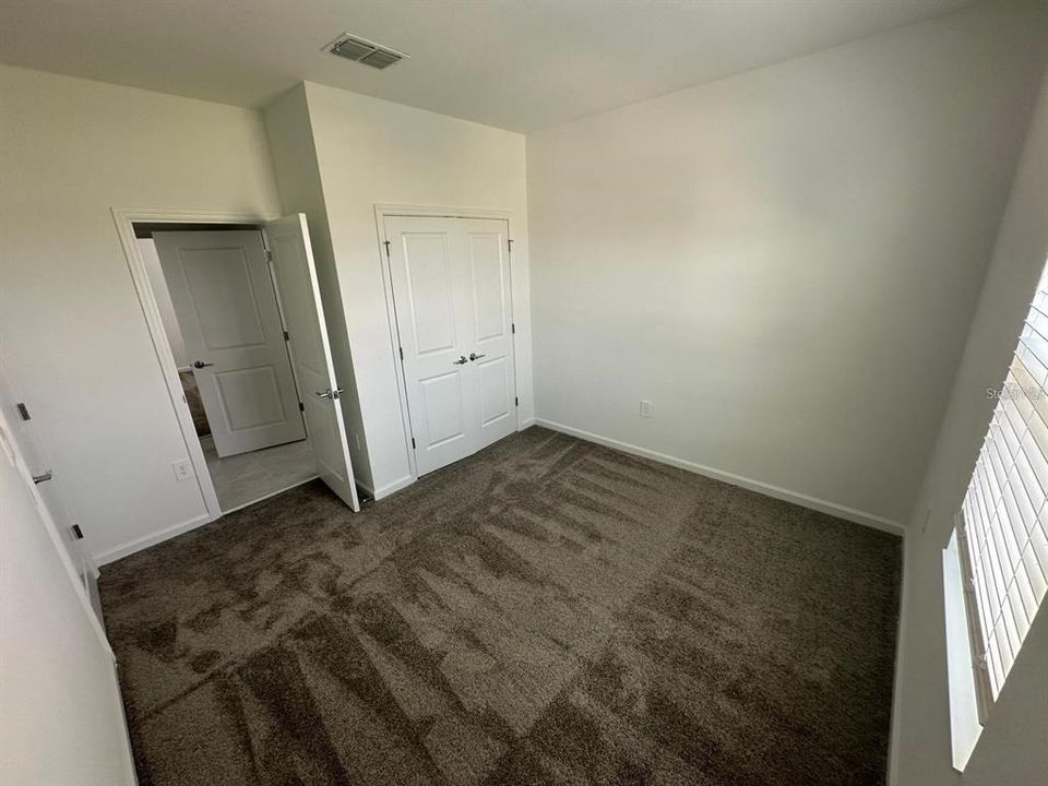 For Sale: $470,000 (3 beds, 2 baths, 1787 Square Feet)