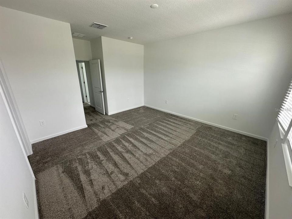 For Sale: $470,000 (3 beds, 2 baths, 1787 Square Feet)