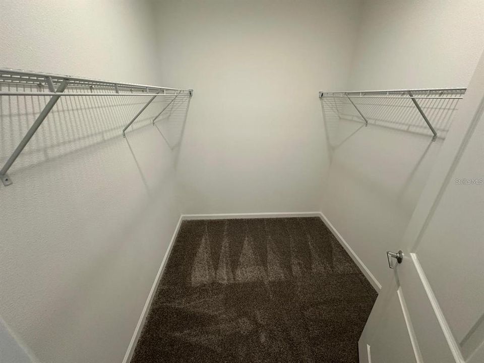 For Sale: $470,000 (3 beds, 2 baths, 1787 Square Feet)