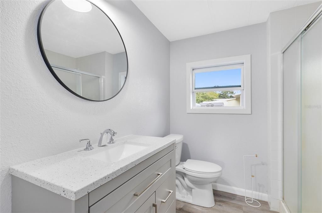 For Sale: $190,000 (2 beds, 2 baths, 1104 Square Feet)