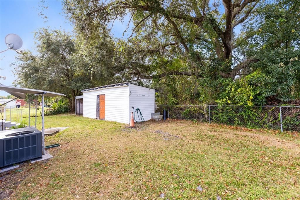 For Sale: $190,000 (2 beds, 2 baths, 1104 Square Feet)