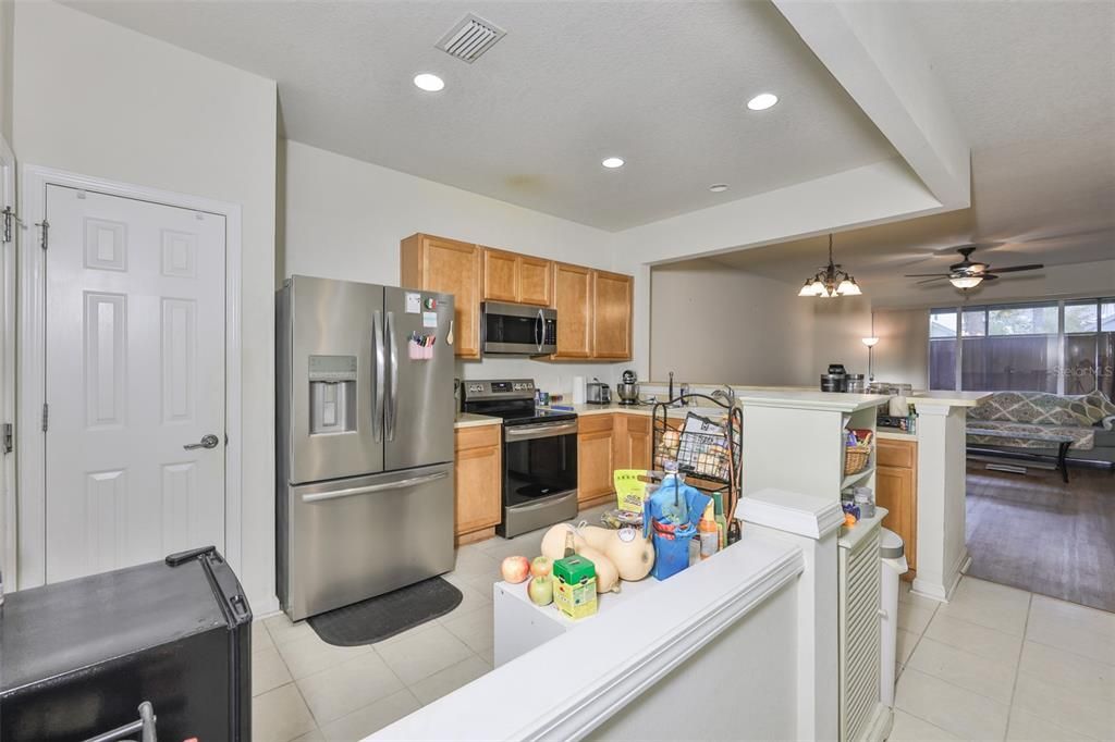 待售: $264,500 (3 贝兹, 2 浴室, 1622 平方英尺)