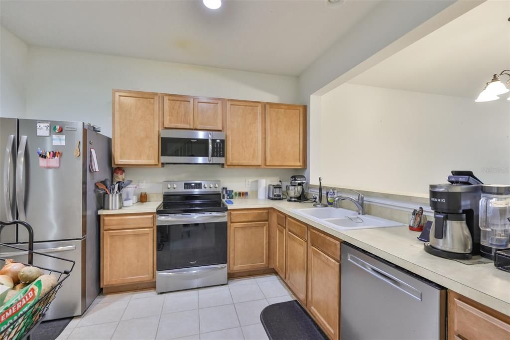 待售: $264,500 (3 贝兹, 2 浴室, 1622 平方英尺)