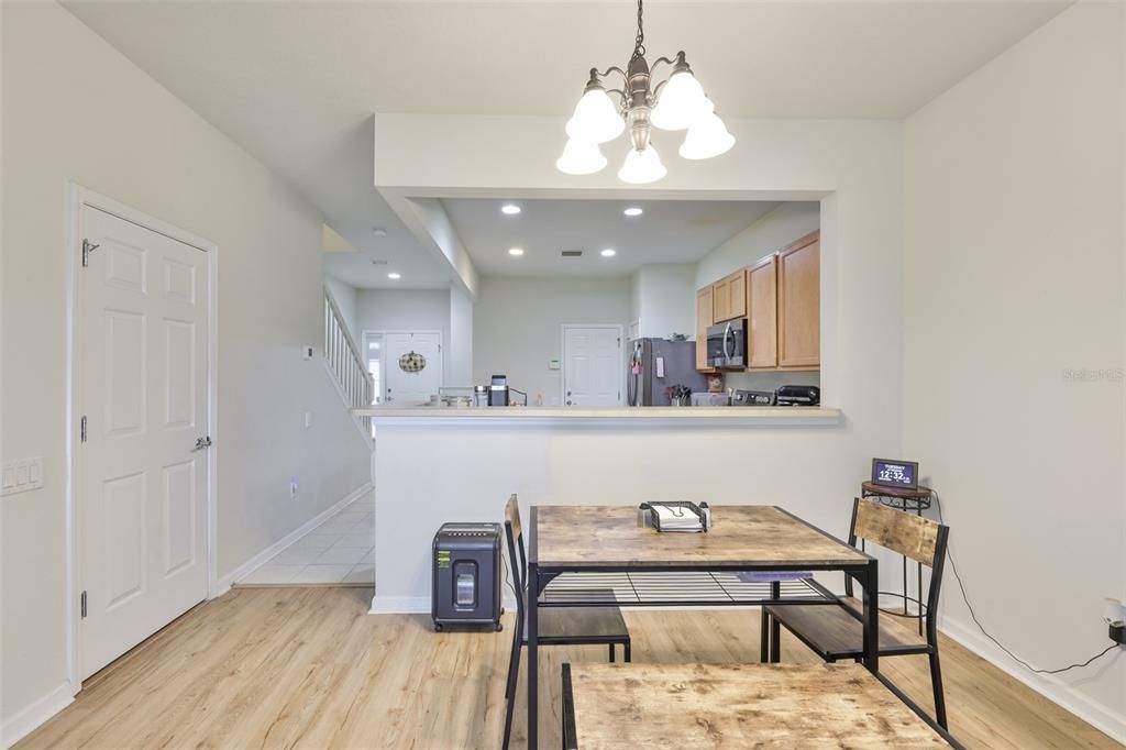 待售: $264,500 (3 贝兹, 2 浴室, 1622 平方英尺)