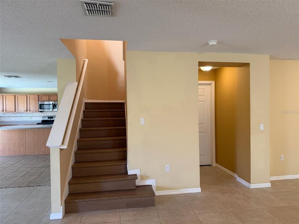 出租: $2,500 (3 贝兹, 2 浴室, 2691 平方英尺)