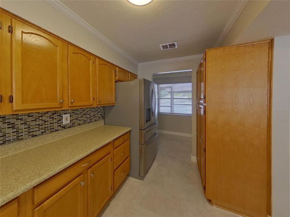 出租: $3,329 (4 贝兹, 2 浴室, 1784 平方英尺)