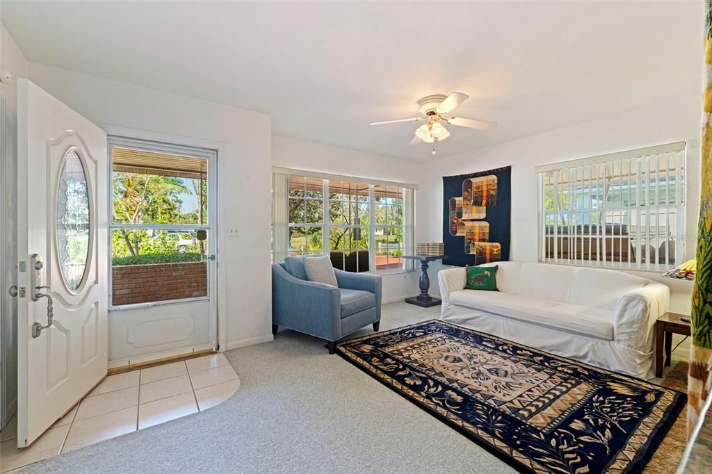 For Sale: $435,000 (4 beds, 2 baths, 1952 Square Feet)
