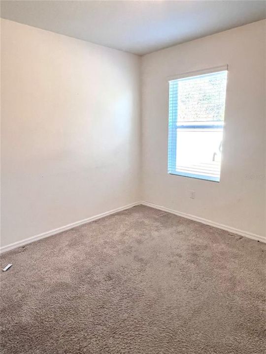 待售: $315,900 (5 贝兹, 3 浴室, 2674 平方英尺)