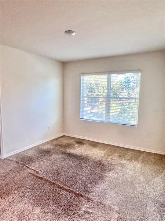 待售: $315,900 (5 贝兹, 3 浴室, 2674 平方英尺)