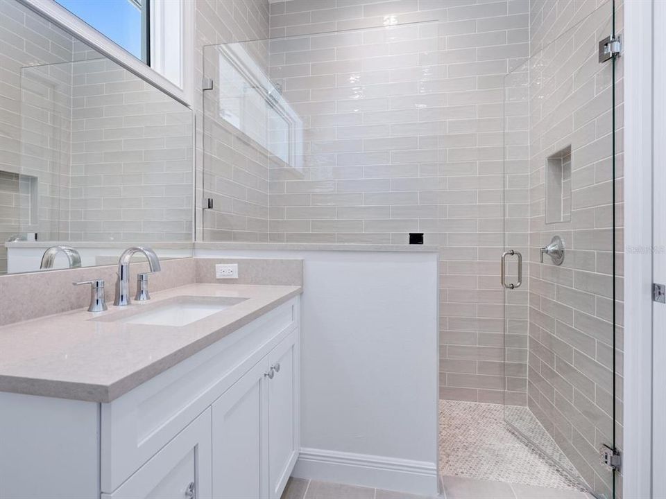 待售: $2,688,750 (4 贝兹, 4 浴室, 3292 平方英尺)