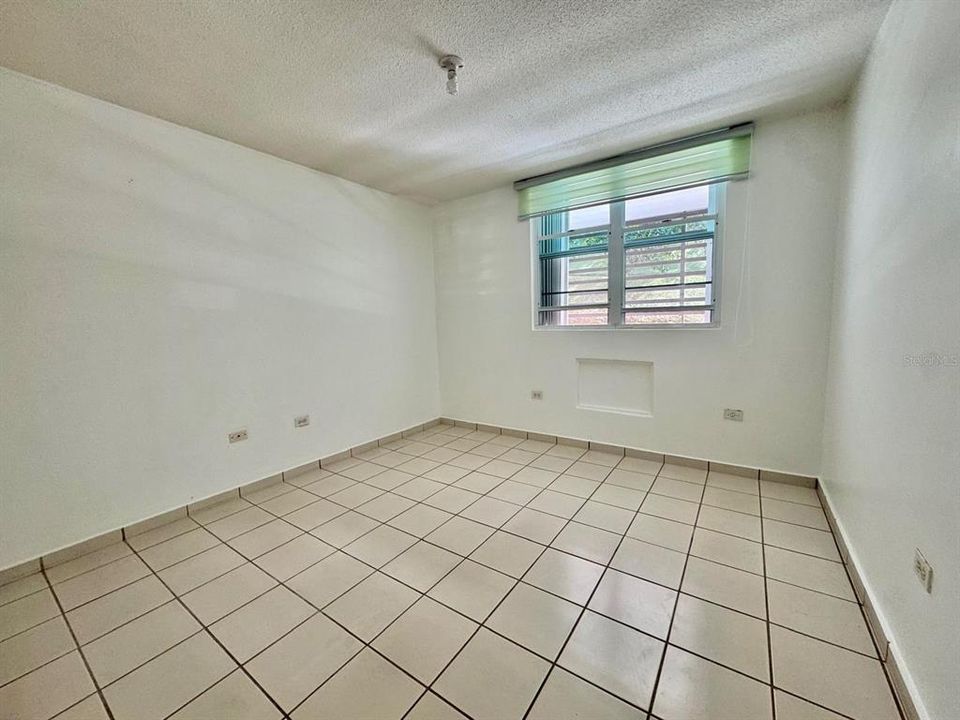 В аренду: $2,500 (3 спален, 2 ванн, 1800 Квадратных фут)