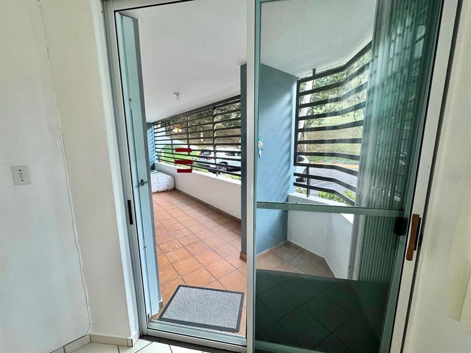 В аренду: $2,500 (3 спален, 2 ванн, 1800 Квадратных фут)