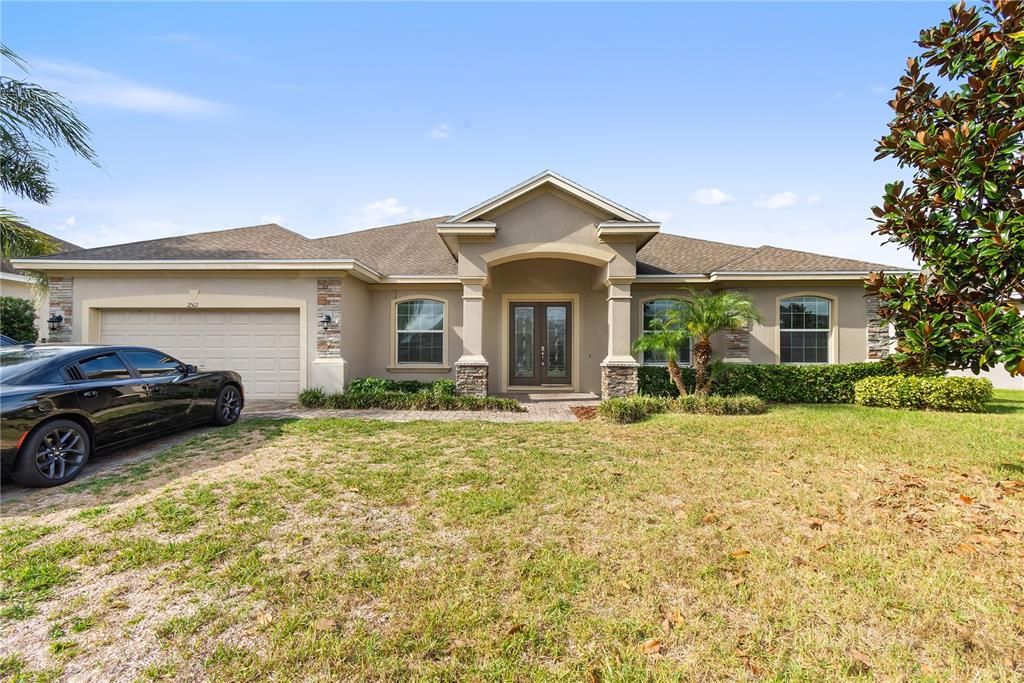 En Venta: $479,900 (4 camas, 3 baños, 2697 Pies cuadrados)