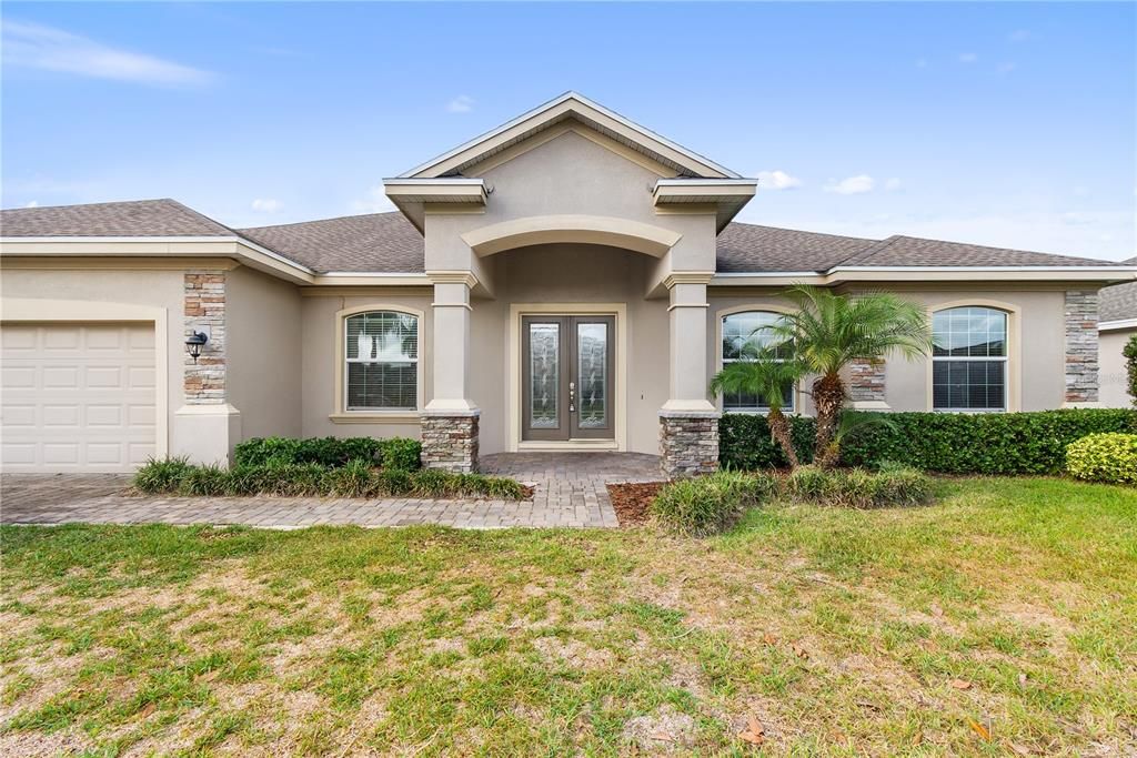 En Venta: $479,900 (4 camas, 3 baños, 2697 Pies cuadrados)