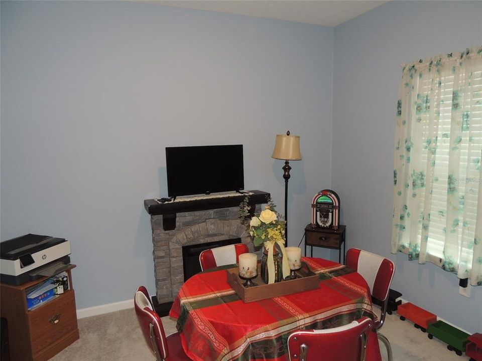 For Sale: $355,000 (4 beds, 3 baths, 2027 Square Feet)