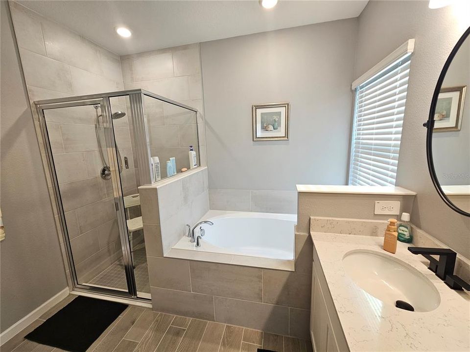 For Sale: $355,000 (4 beds, 3 baths, 2027 Square Feet)