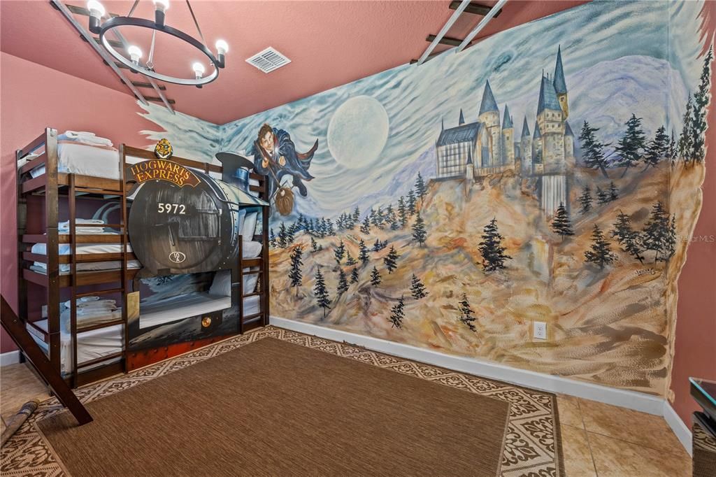 На продажу: $669,000 (6 спален, 6 ванн, 3465 Квадратных фут)