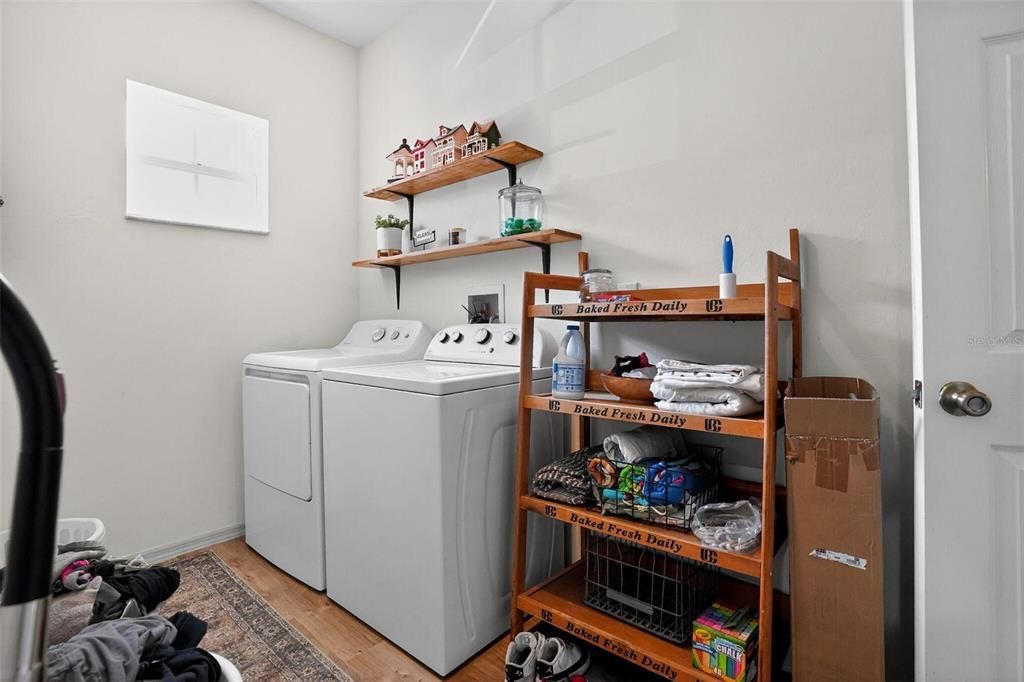 For Sale: $399,900 (3 beds, 2 baths, 2040 Square Feet)