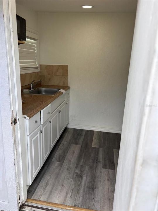 待售: $420,000 (5 贝兹, 3 浴室, 1666 平方英尺)