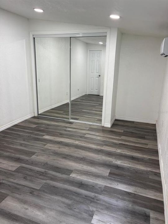 待售: $420,000 (5 贝兹, 3 浴室, 1666 平方英尺)