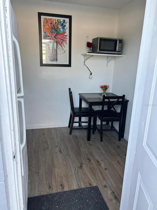 待售: $420,000 (5 贝兹, 3 浴室, 1666 平方英尺)