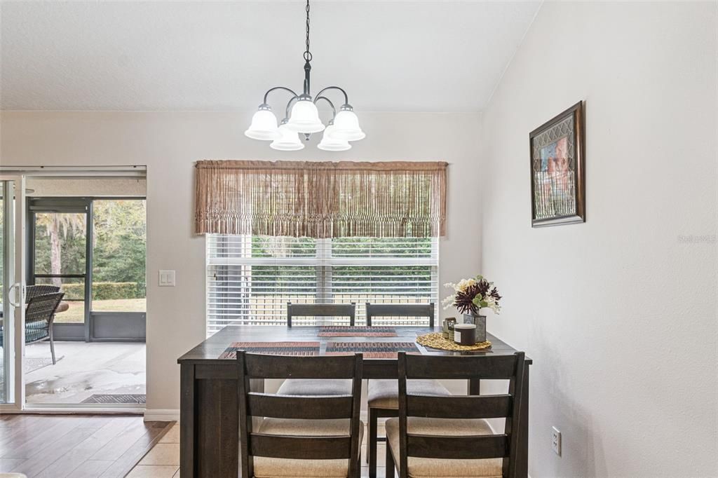 For Sale: $385,000 (3 beds, 2 baths, 1734 Square Feet)