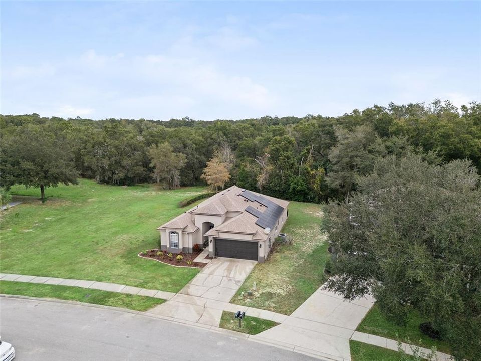 For Sale: $385,000 (3 beds, 2 baths, 1734 Square Feet)