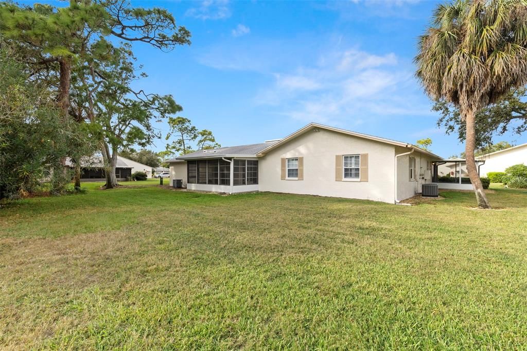 En Venta: $229,000 (2 camas, 2 baños, 1100 Pies cuadrados)