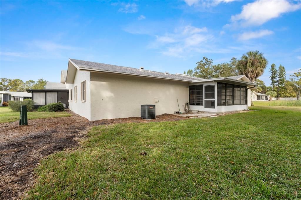 En Venta: $229,000 (2 camas, 2 baños, 1100 Pies cuadrados)