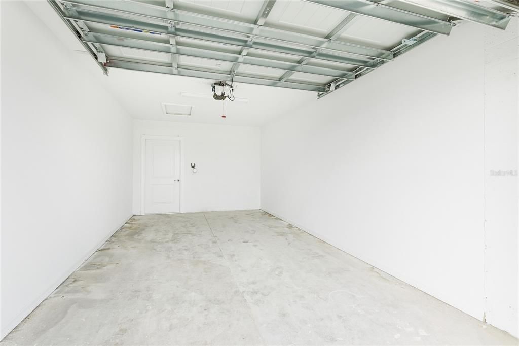 В аренду: $3,100 (2 спален, 2 ванн, 1366 Квадратных фут)