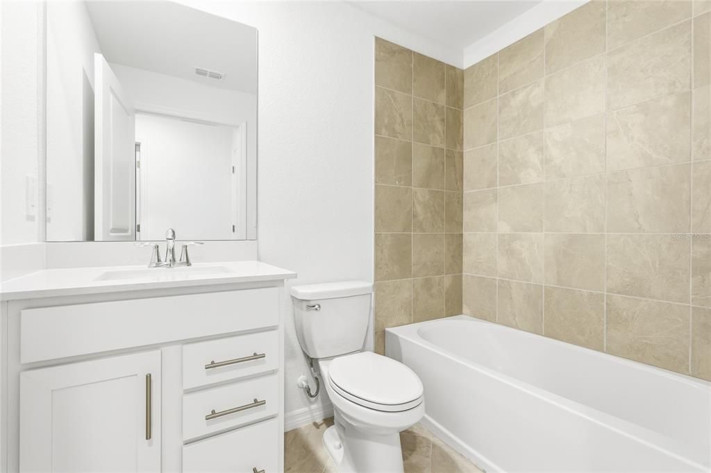 В аренду: $3,100 (2 спален, 2 ванн, 1366 Квадратных фут)